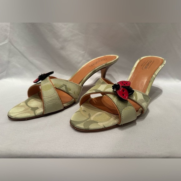 Coach Ciara II LadyBug Green Slide Kitten Heels Size 8 1/2B - Picture 1 of 16
